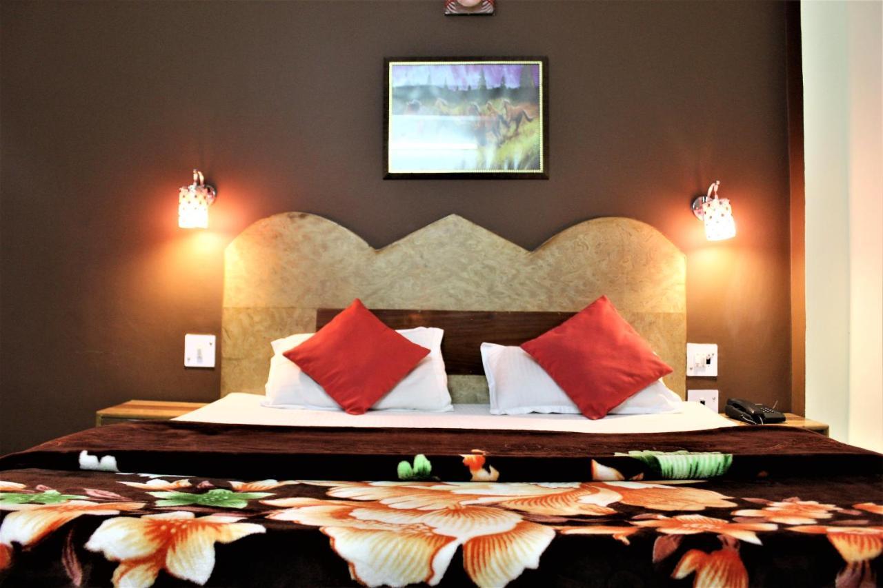 Hotel Ocean Inn 마날리 외부 사진